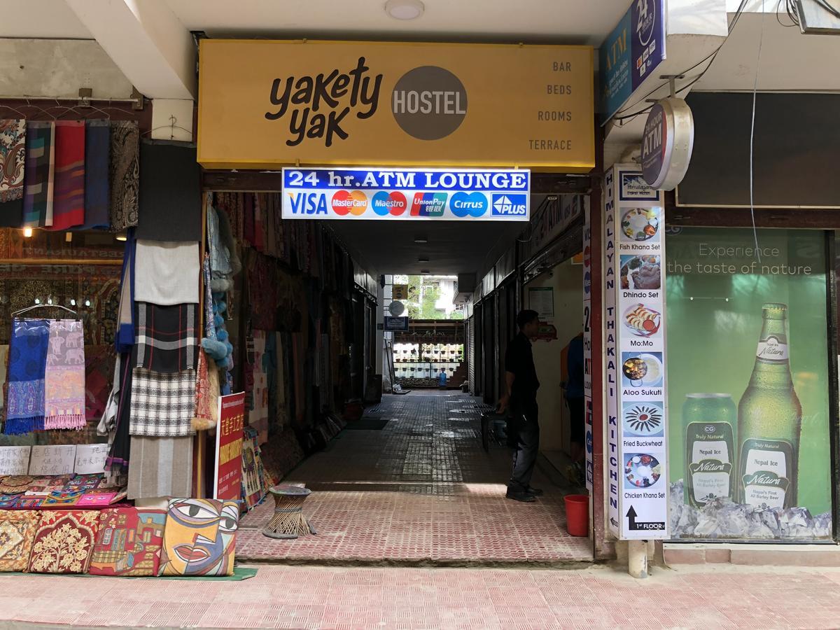 Yakety Yak Hostel Катманду Екстер'єр фото