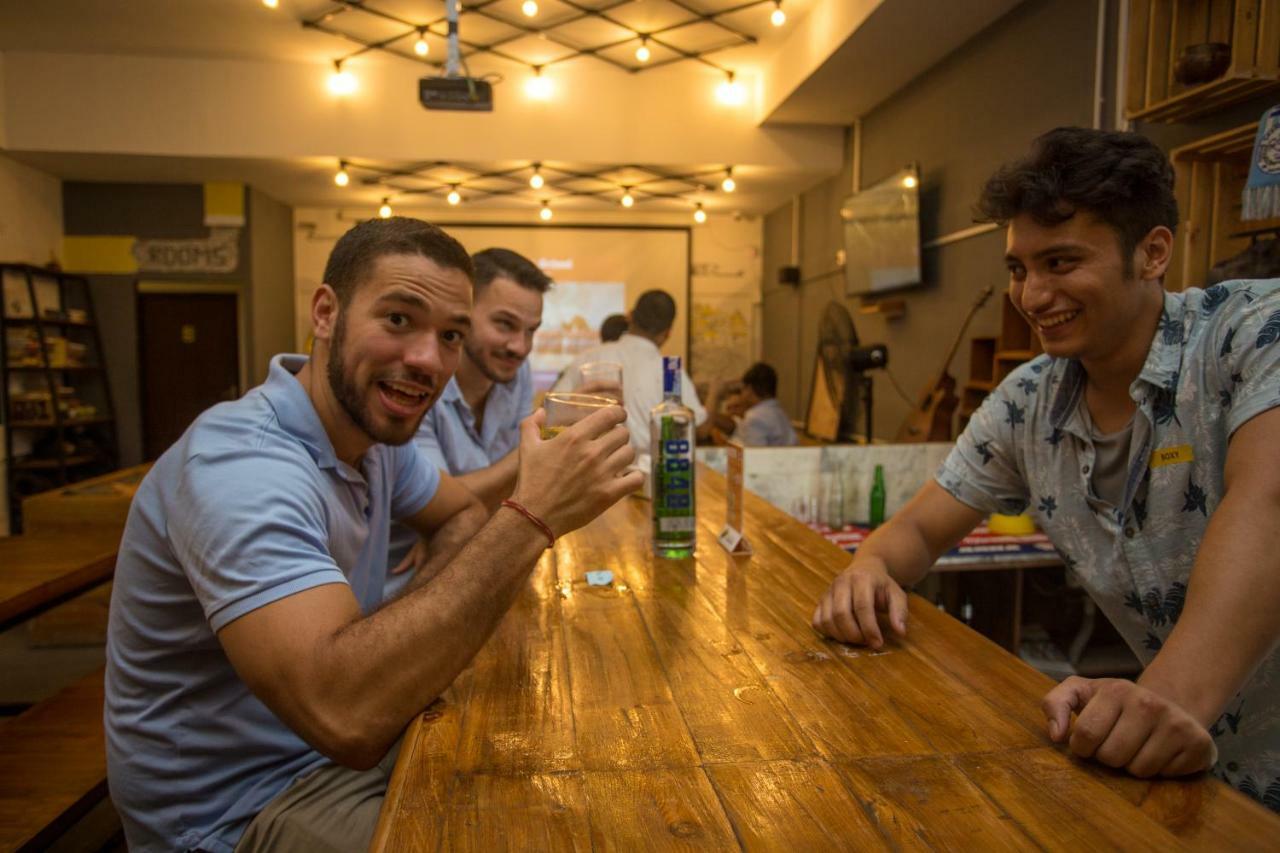 Yakety Yak Hostel Катманду Екстер'єр фото